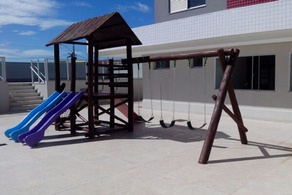 Playground em Eucalipto Tratado - Ap. Gyn - Fibras e Metais - Imagem 2